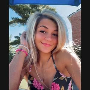 Meet your Posher, Sierra